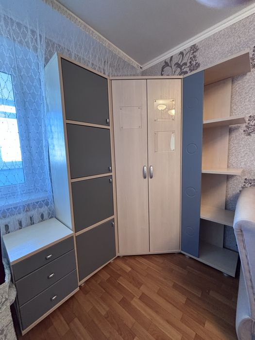 Продам угловой шкаф Шатура