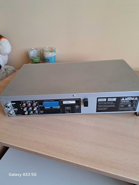 DVD+VCR плеър Toshiba SD-34VL DIV X