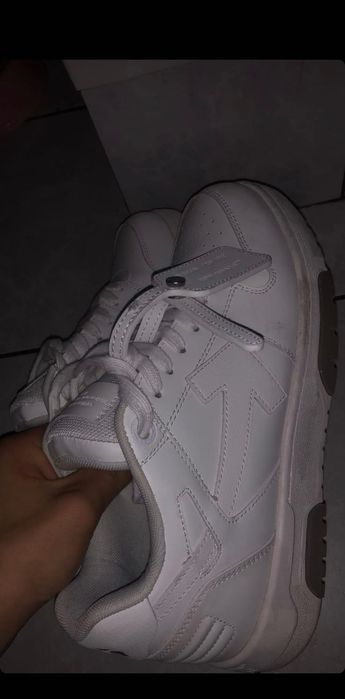 Adidasi Off White Out Of Office