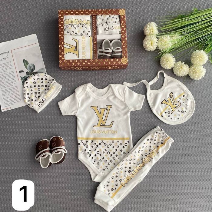 Seturi bebe unisex bumbac 0_6 luni