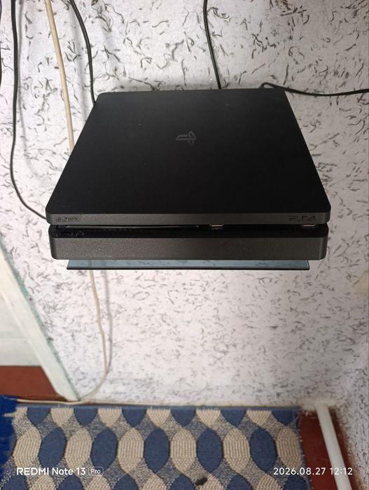 PlayStation 4 продаётся 1тб
