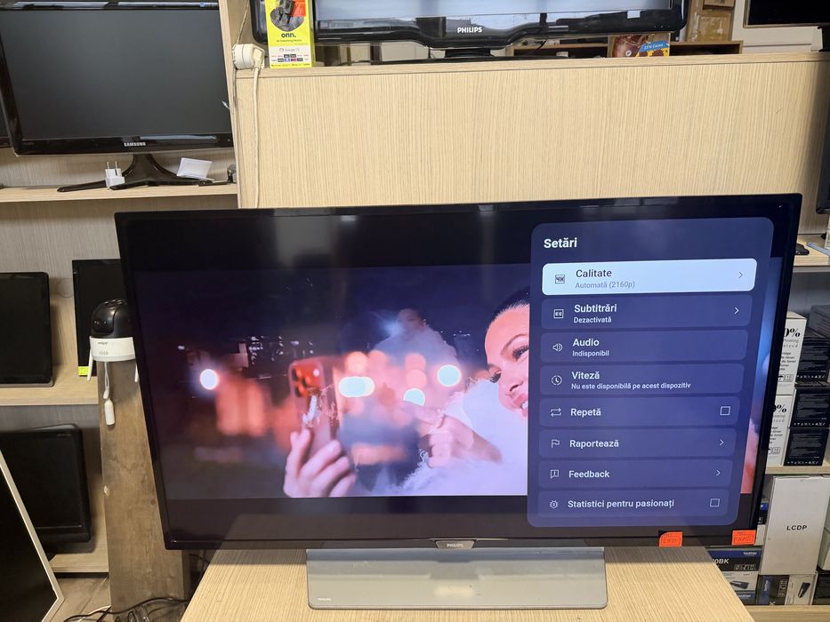 Smart tv 4k Philips 108 cm —850 ron