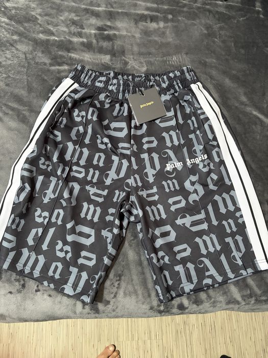 Pantaloni scurti L si Xl