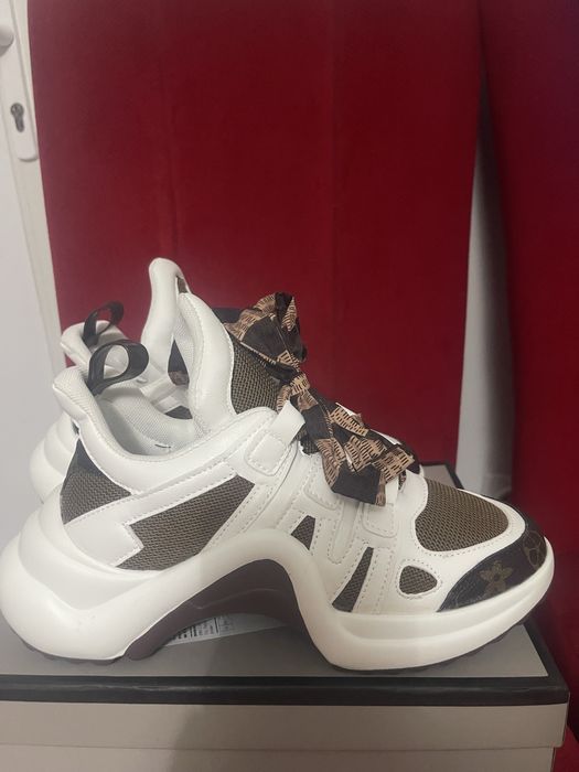 Sneakers dama,foarte usori.