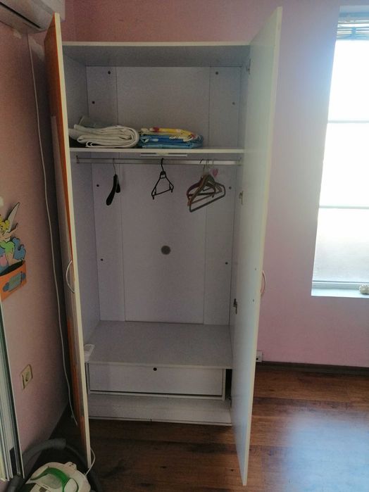 Цялостно мебелно обзавеждане за детска стая - момиче