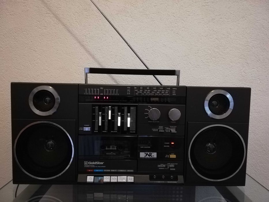 Boombox - Stereo Radio Cassette GOLDSTAR TSR-930 -Stare Perfecta/Korea