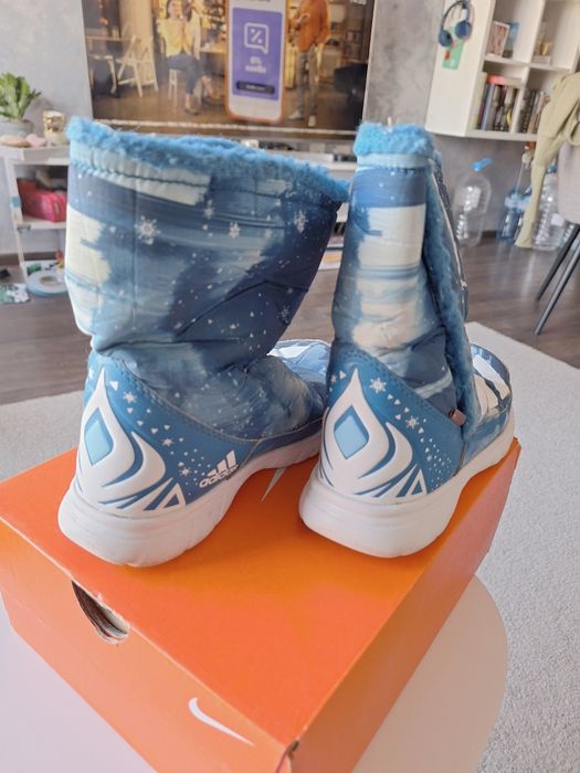 Детски апрески Adidas, Адидас,Елза и Анна