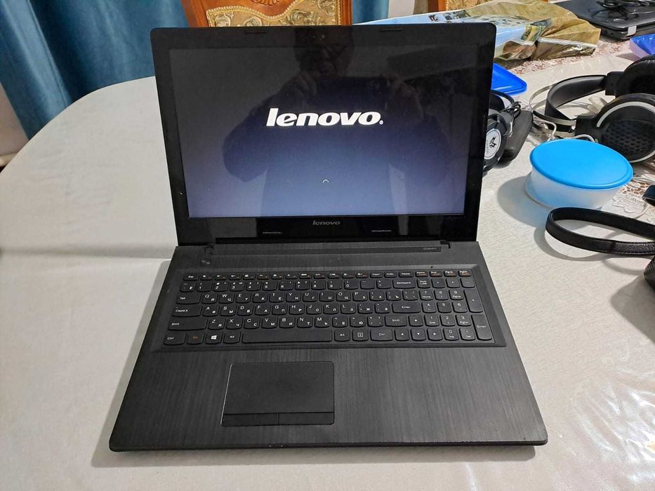 Продается идеальный тонкий ноутбук Lenovo G50-45/Озу4Gb/HDD500Gb/