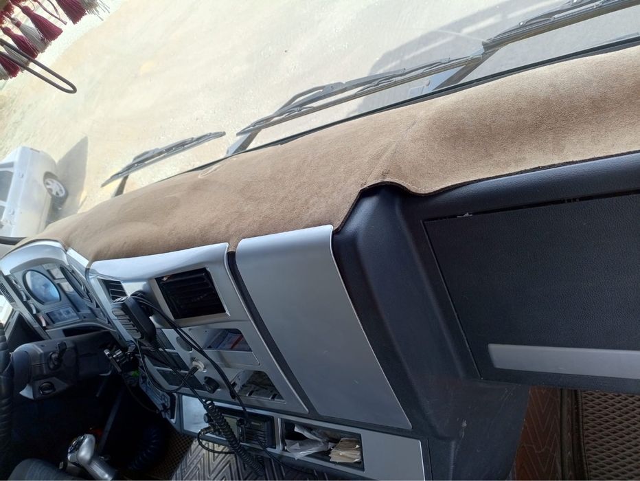 Продам SHACMAN SX3258DR384, 2021 г.в.
