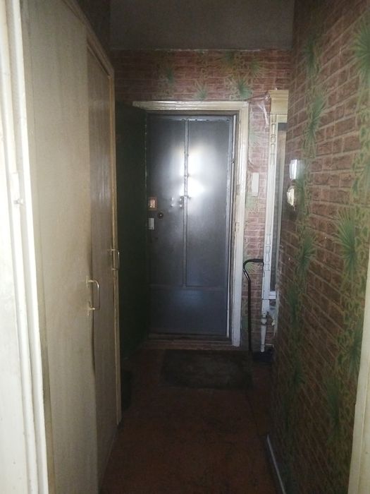 Продам 4 х комнатную квартиру