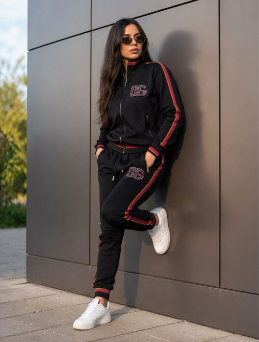 Оригинален дамски комплект Dolce & Gabbana S(40)закупен от Италия.