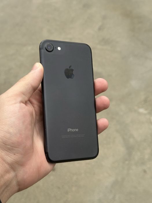 IPhone 7  сотилади