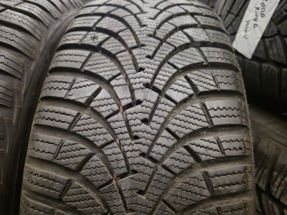 4 anvelope iarna Goodyear 205 55 16 stare buna
