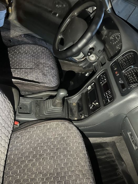 Продам машину Mitsubishi  Galant