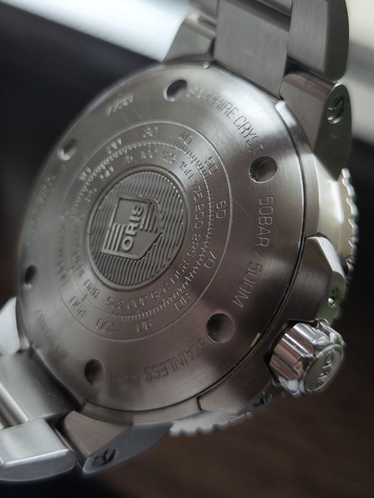 Oris aquis small second