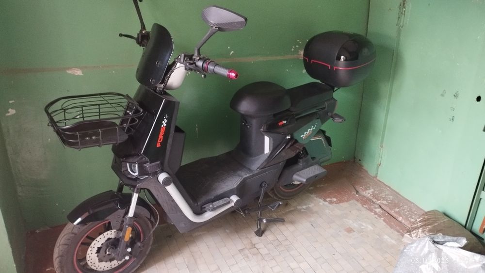 Электро скутер сотилади тезликда