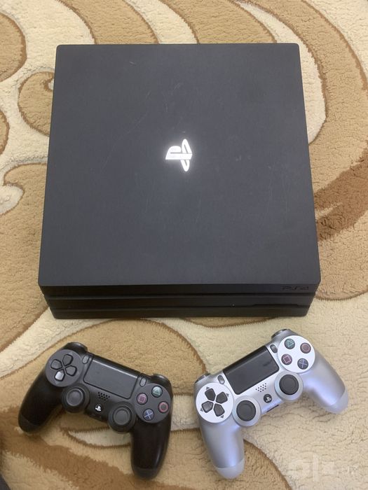 Ps4 Pro 4k. vzlom. ideal holatda. Karobka doc full