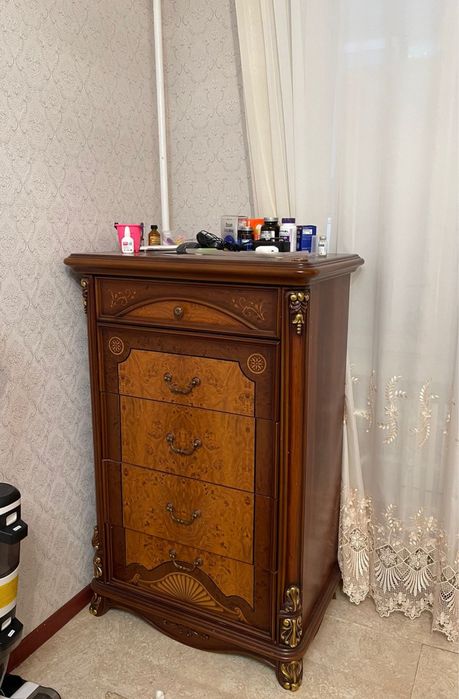 Гарнитура, комод.