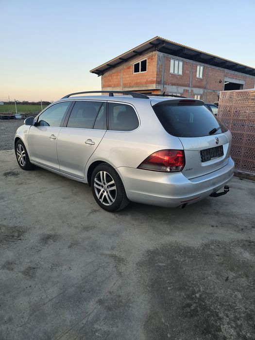 Dezmembrez vw golf 6 combi gri, diesel 1,6 cod motor CAY
