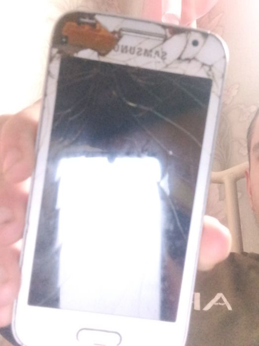 Продам телефон Самсунг