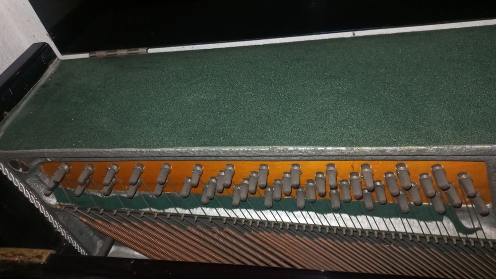 Продам фортепиано Элегия