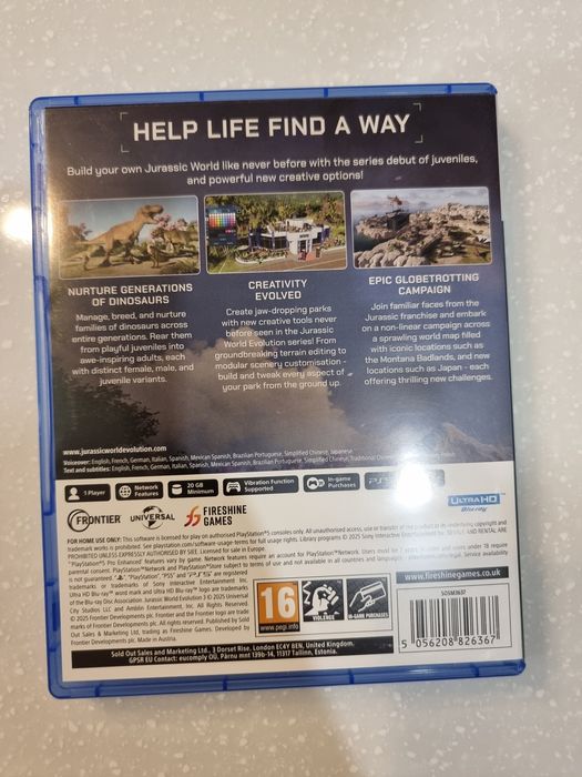 UFC 5 и Jurassic World Evolution 3