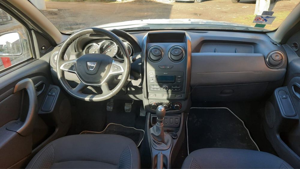 Dacia Duster 2017 1.2 tce Euro6 Avariat