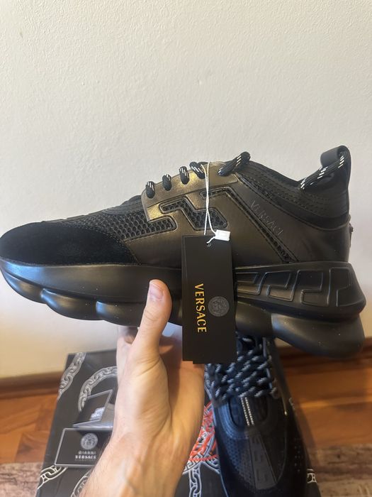 Versace Chain Reaction Black