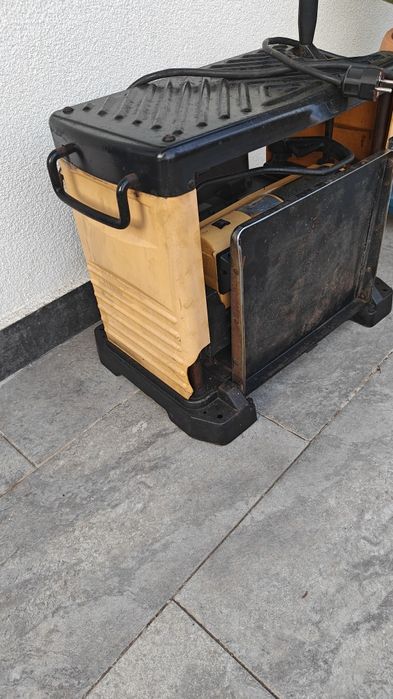 DeWALT DW733 mașină de rindeluit 1800 W – 317 mm