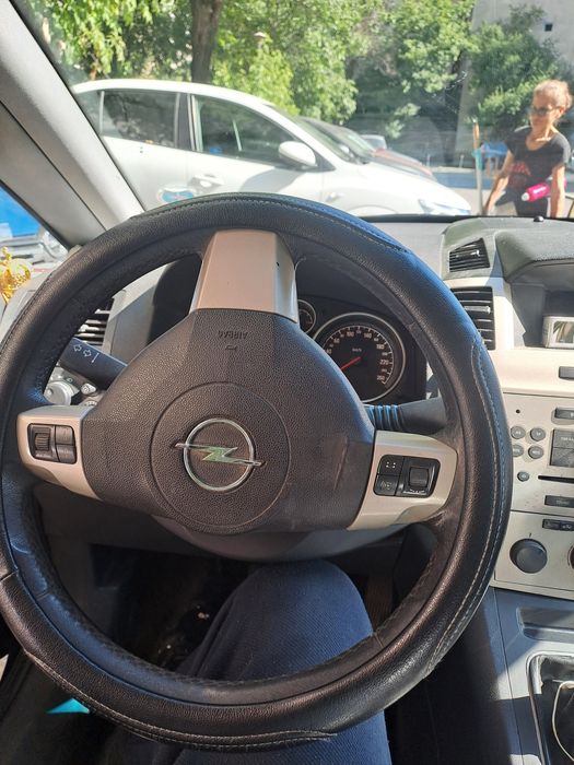 Opel zamfira B,2008 ,1.6 MPI,benzina