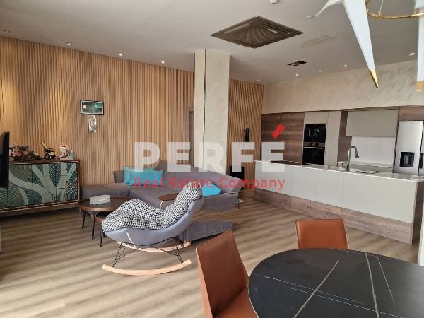 Продава се Многостаен апартамент в к.к. Слънчев бряг - 346 кв.м за 1648 €/кв.м - Снимка #2