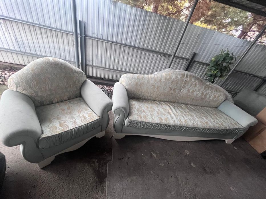 Продкм диван с креслом