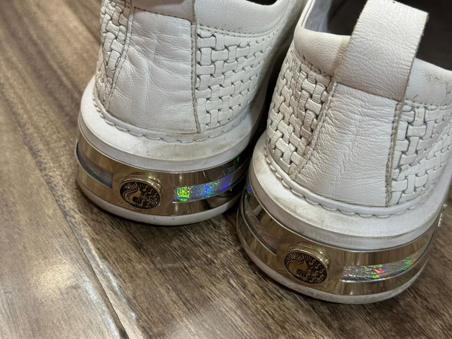 Кроссы белые Турция