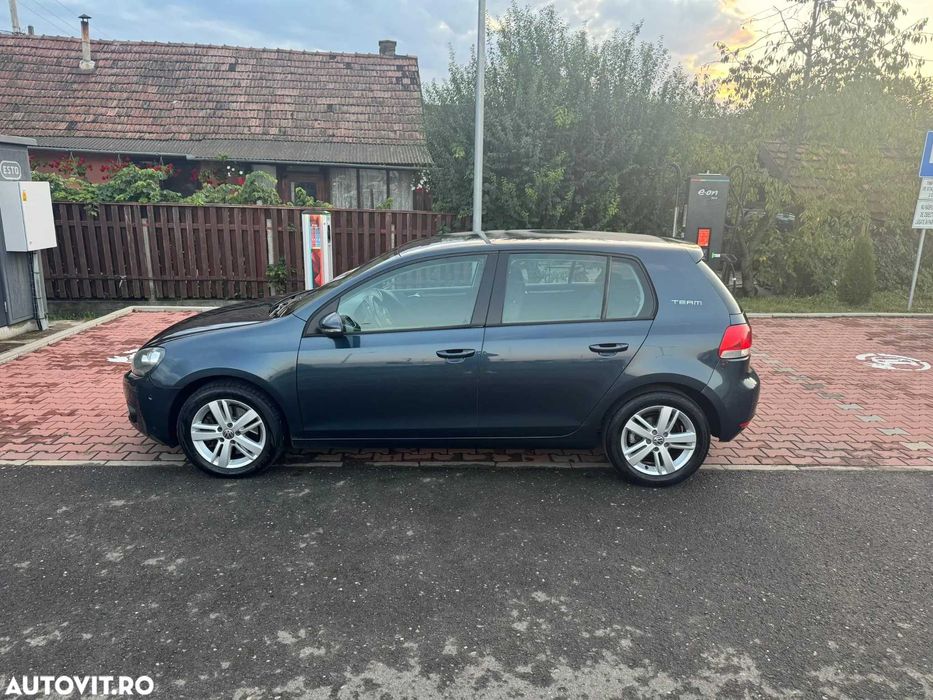 Volkswagen Golf 1.4 TSI DSG Team