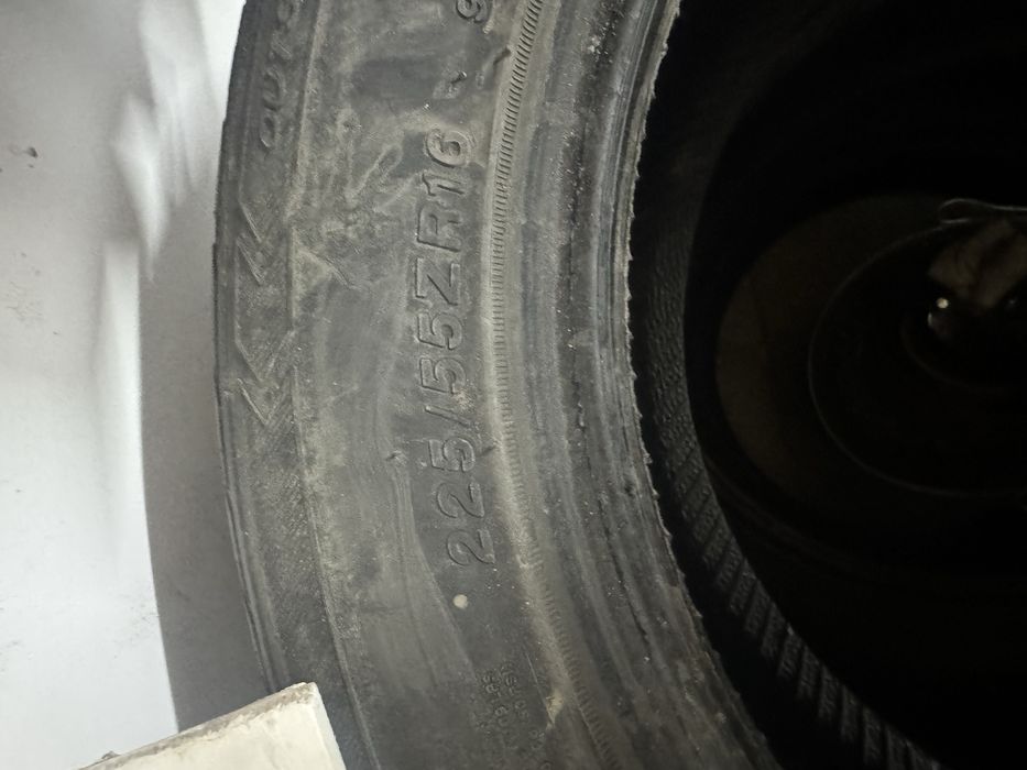225/55/16 летняя резина