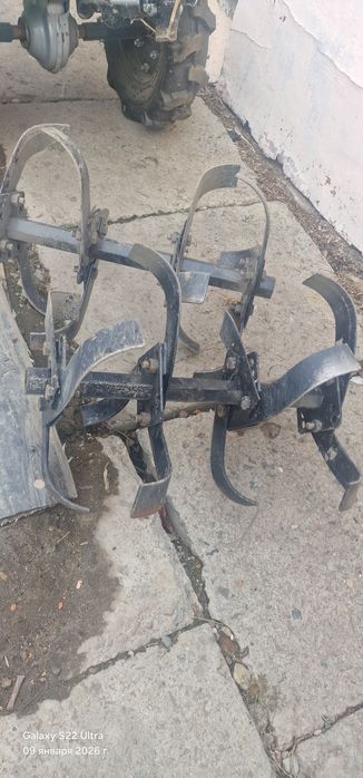 Продаётся б/у  Культиватор