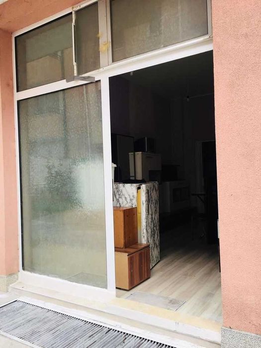 Дава се под наем Едностаен апартамент в Бургас, Меден рудник - зона А - 30 кв.м за 105 € - Снимка #4