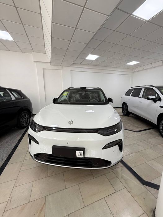 Leopmotor C11 2026 Restayling