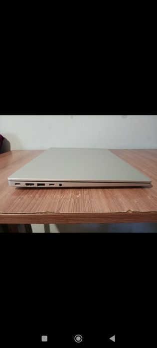 Продам ноутбук новый