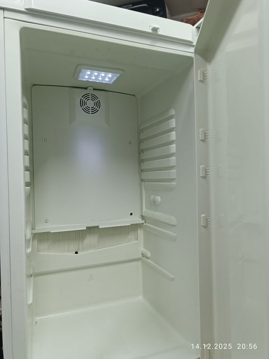 Xolodilnik sotiladi Артел