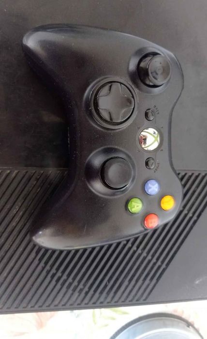 Xbox 360 E безупречен