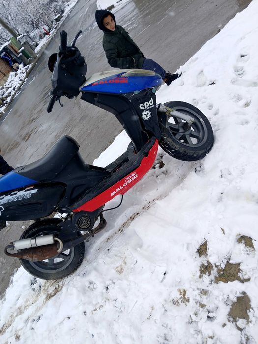 ПРОДАВАСЕ Скутер 150 Кубика Може и бартер