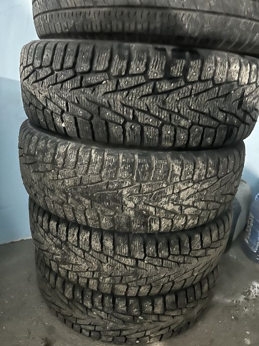 Зимние шины nokian 225/65/16