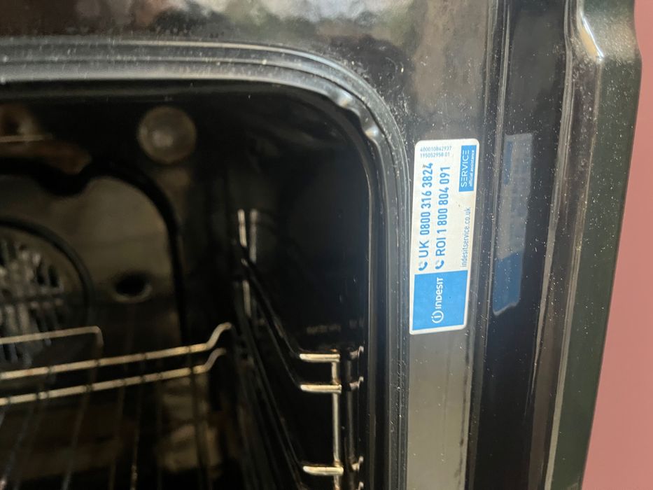 Двойна фурна за вграждане Indesit 6340