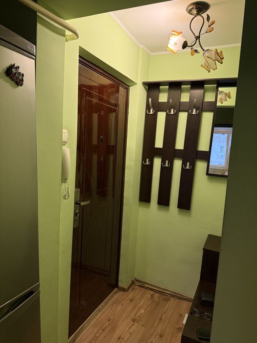 Închiriez apartament 2 camere