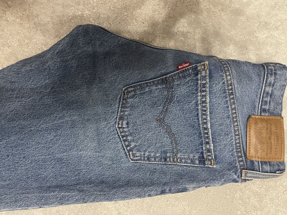 Продам джинсы б/у levi’s оригинал