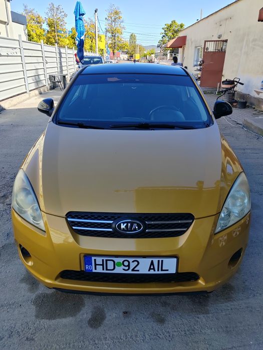 Vând Kia Cee'd 2008