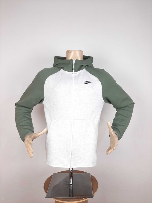 Nike Tech Fleece - Оригинално мъжко горнище размер M