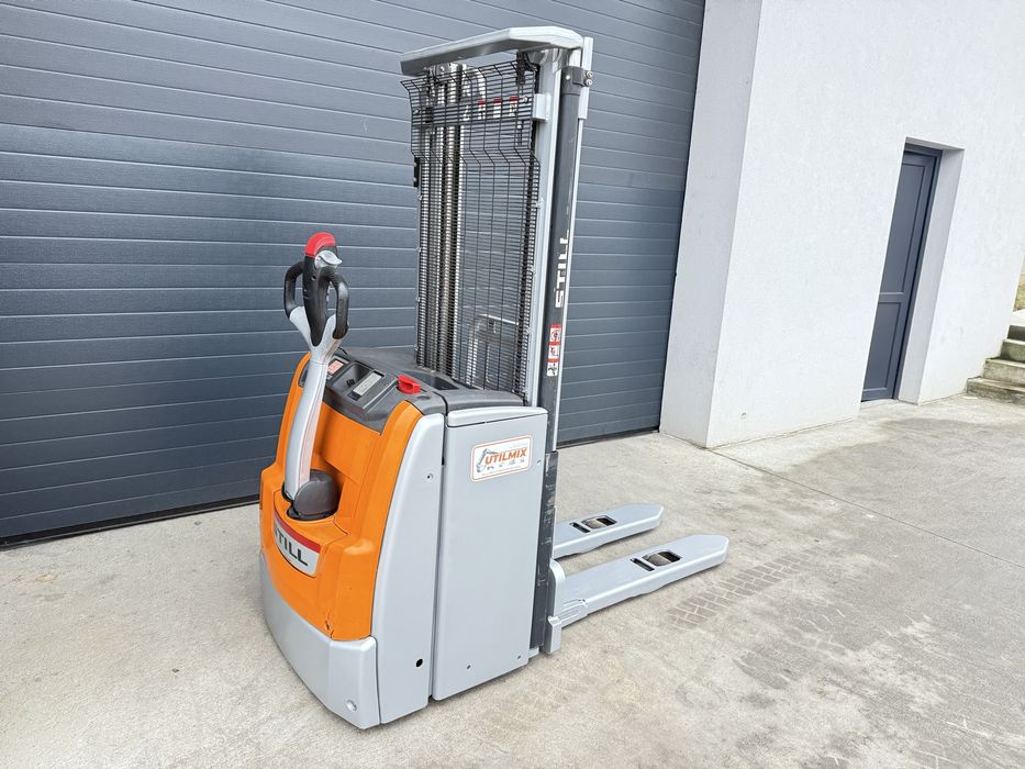 transpalet Liza electrica cu catarg Still 1,4 t  an 2017, nu Linde,