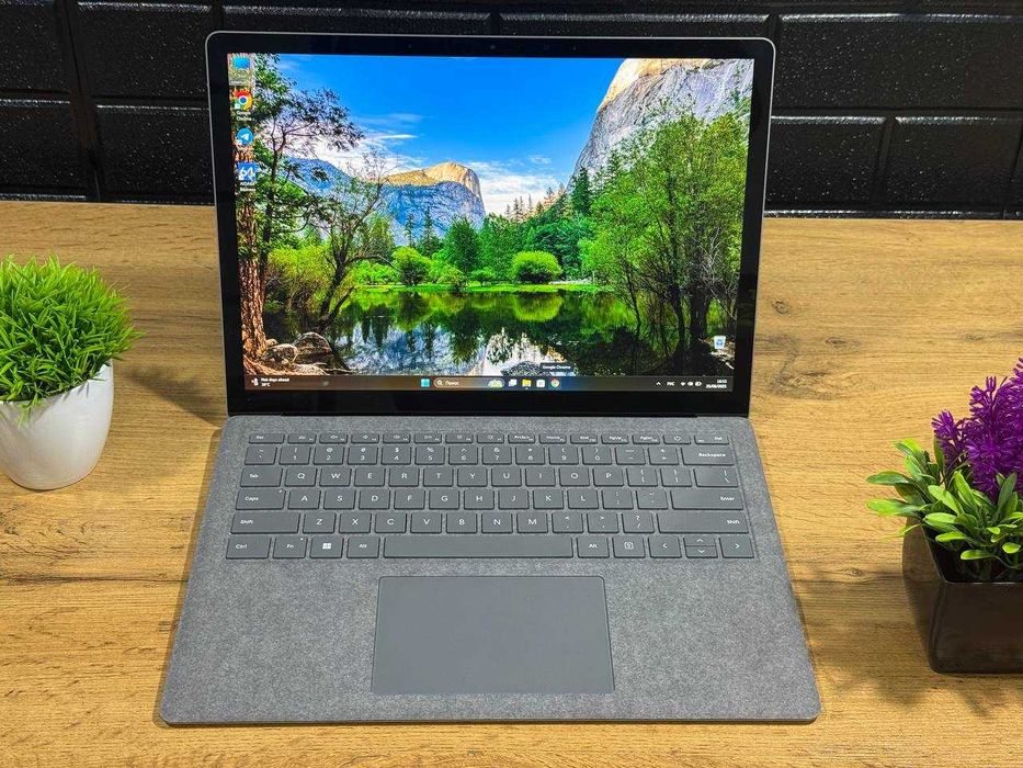 Microsoft Surface Laptop 4